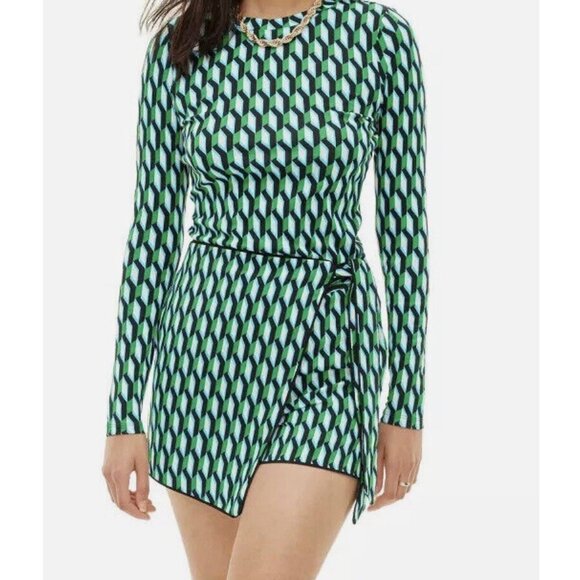 DIANE VON FURSTENBERG x TARGET Arrow Geo Side Wrap Shorts Skort Size 1X NWT - Picture 4 of 6